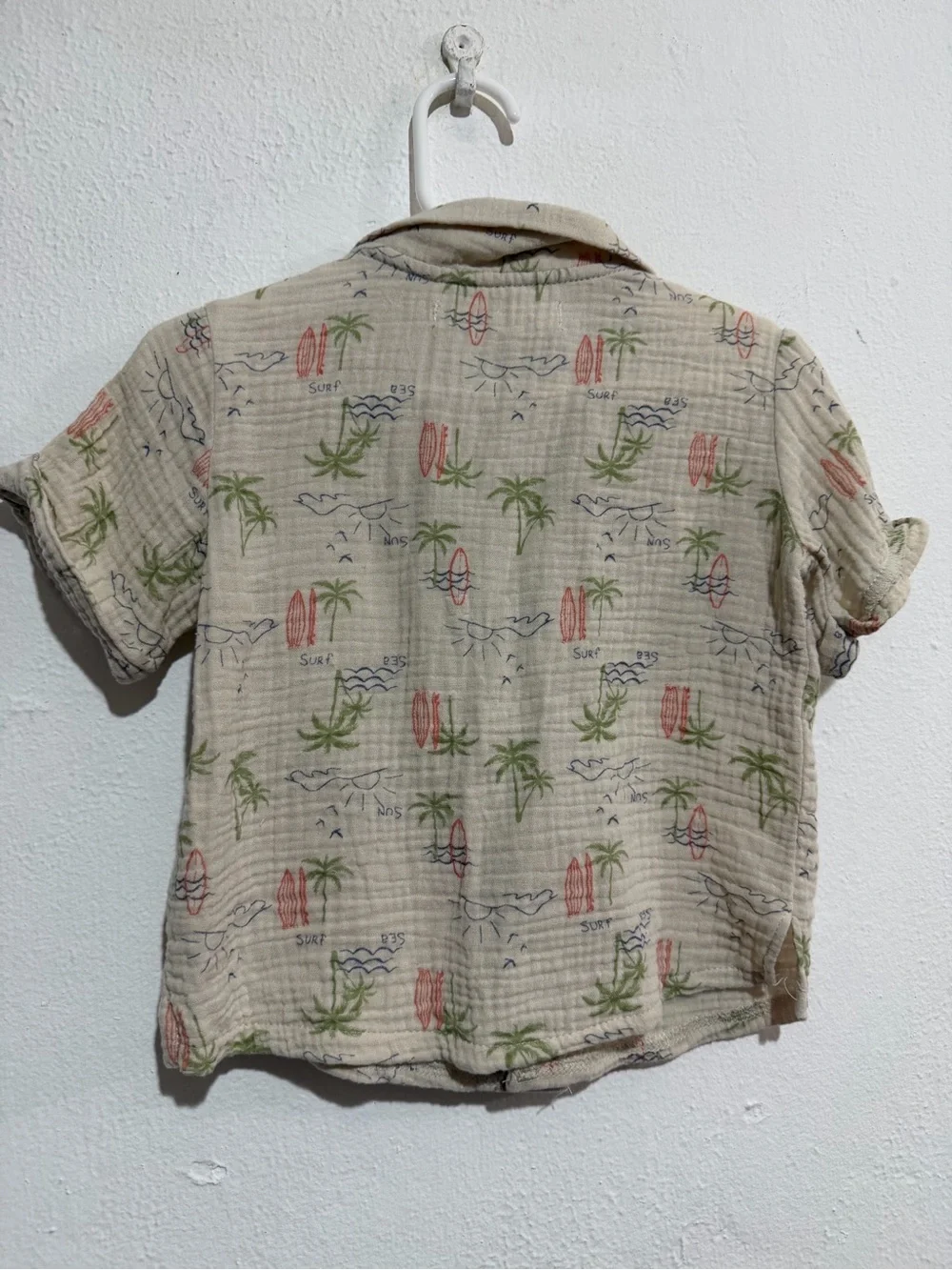Rachel Zoe Cream Short-Sleeve Button-Down with Surf Print